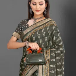 Saree Mall Green Printed Sarees With Unstitched Blouse image 2