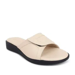 Trase Women's Cream Casual Wedges image 2