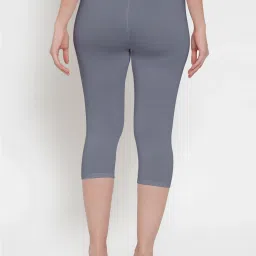 Gracit Grey & Green Mid Rise Capris - Pack Of 2 image 3