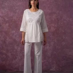 Juniper Off-White Cotton Tunic with Thread & Mirror Work-picture-28