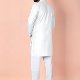 AWM Men Cotton Solid Straight Kurta image 2