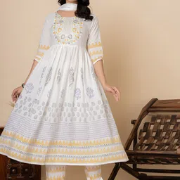 Aralia Women Floral Printed Round Neck Thread Work Cotton Kurta with Trousers & Dupatta image 2