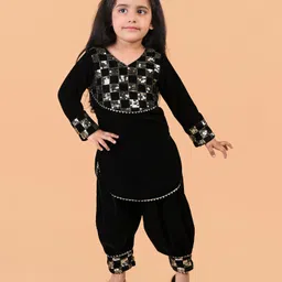 Titrit Velvet Full Sleeves Sequins Embellished Kurta & Afghani Salwar Set - Black-picture-20