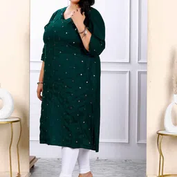 MIRAVAN Embroidered Straight Kurta image 3