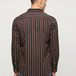 Pepe Jeans Wine Red Regular Fit Striped Shirt image 2