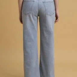 Forever 21 Blue Cotton Mid Rise Jeans image 2