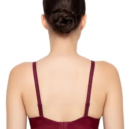 Triumph Padded Wireless Seamless Silhoutte T-Shirt Bra image 2