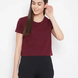 Clovia Maroon Cotton Crop Tee-picture-36