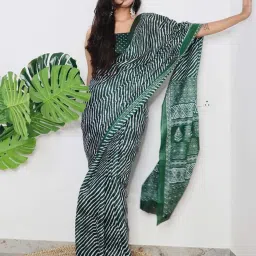 Satrani Green Cotton Printed Saree With Unstitched Blouse image 2