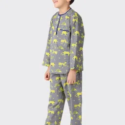 Fabindia Kids Grey & Yellow Cotton Printed Full Sleeves Kurta Set image 3