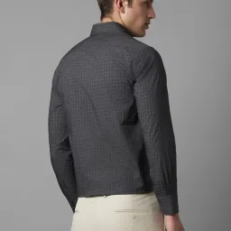 Louis Philippe Grey Cotton Regular Fit Checks Shirt image 2