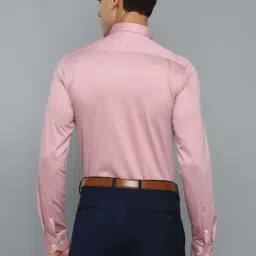 Louis Philippe Permapress Pink Cotton Slim Fit Shirts image 2