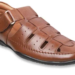 Mochi Men's Tan Fisherman Sandals image 4