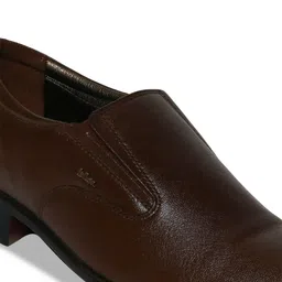 Lee Cooper Men Leather Formal Slip-On Shoes image 3