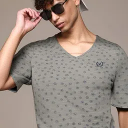 Moda Rapido Geometric Printed V-Neck T-shirt-picture-42
