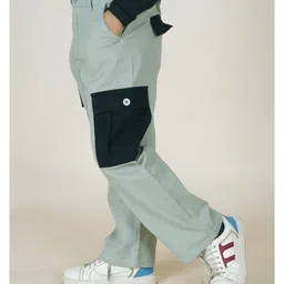 Kiddopanti Cotton Full Length Cargo Pant With Contrast Pocket - Light Green & Black image 4