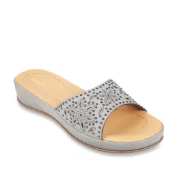 Mochi Women's Grey Casual Wedges image 2
