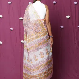 Unnati Silks Pink Floral Print Saree With Unstitched Blouse image 2