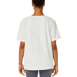 Asics Training Core Relaxed Graphic Cream T-Shirt image 2