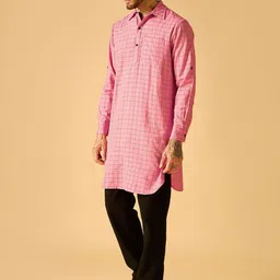 AKS Men Checked Kurta image 3