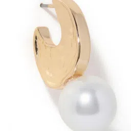 Forever New Gold & Pearl Signature Maven Pearl Hoop Earring image 2