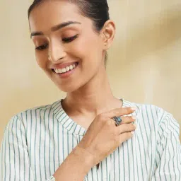 Fabindia Silver Adjustable Ring image 2