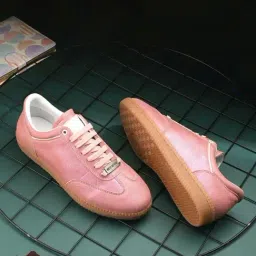 HOVERSOUL x Nico Nerini Women's AUREA Pink Sneakers image 2