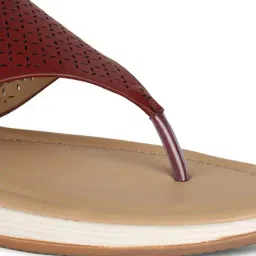 Bata Women's Red Thong Wedges image 4