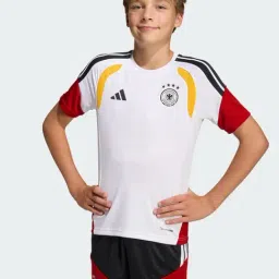 Adidas White Regular Fit Printed Jersey-picture-18