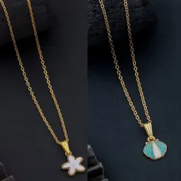 SZN Set Of 2 Gold-Plated Star Shaped Pendants With Chains-picture-38