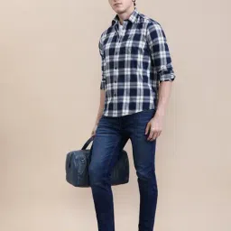 Crocodile Navy Blue Cotton Checked Regular Fit Shirt image 5