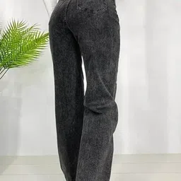 HERE&NOW Women Jean Boyfriend Fit High-Rise Heavy Fade Acid Wash Stretchable Jeans image 5