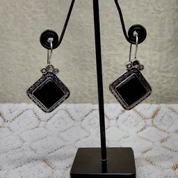 Raghav Silver-Plated Diamond Shaped Drop Earrings image 5