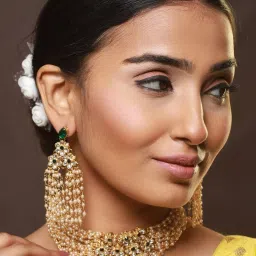 Aatmana Gold-Plated Green Kundan Studded Multilayered Choker Necklace Set image 2