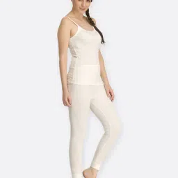 Kanvin Off White Thermal Camisole With Tights-picture-11