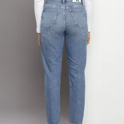 Calvin Klein Regular Denim Medium Lightly Washed Mid Rise Jeans image 2