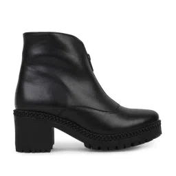 Elle Women's Black Casual Booties image 2