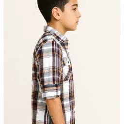Charchit Boys White Cotton Chequered Regular Fit Shirt image 3