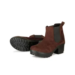 Ishransh Women Round Toe Cushioned Footbed Chelsea Boots image 4