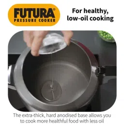 Hawkins Futura Black Aluminium Hard Anodised Inner Lid Pressure Cooker 7 L image 3