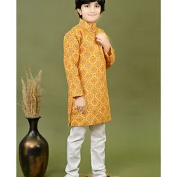 BT DEZINES Cotton Woven Full Sleeves Bandhani Designed Kurta & Pyjama Set - Mustard Yellow image 5