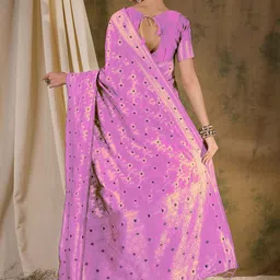 Desi Fusion Woven Design Embroidered Silk Handloom Saree image 4