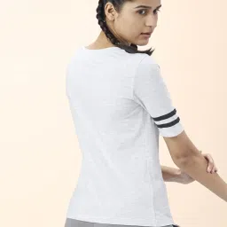 Ajile by Pantaloons Off-White Graphic Print T-Shirt image 2