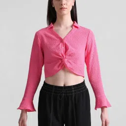 Only Pink Self Design Cropped Shirt image 2