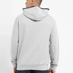 Levi's Grey Cotton Regular Fit Printed Hooded Sweatshirt image 2