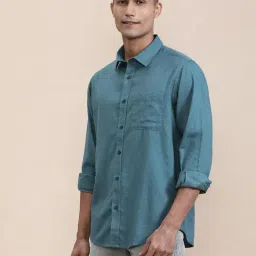Crocodile Green Cotton Solid Regular Fit Shirt image 4