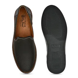 Big Boon Men Self Design Round Toe Loafer Shoes image 4
