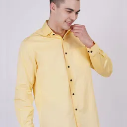 ASHTOM Men Standard Fit Spread Collar Solid Cotton Casual Shirt image 4