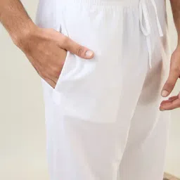 SleepZ by Raymond White Comfort Fit Nightwear Set image 3