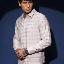 Campus Sutra Off White Polycotton Regular Fit Stripes Shirt-picture-10